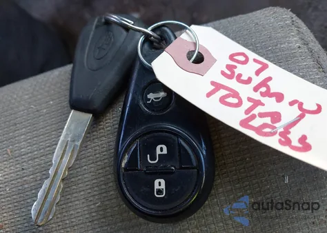 2007 Subaru Legacy 2.5I из США, поврежденный, VIN 4S3BL616077211495